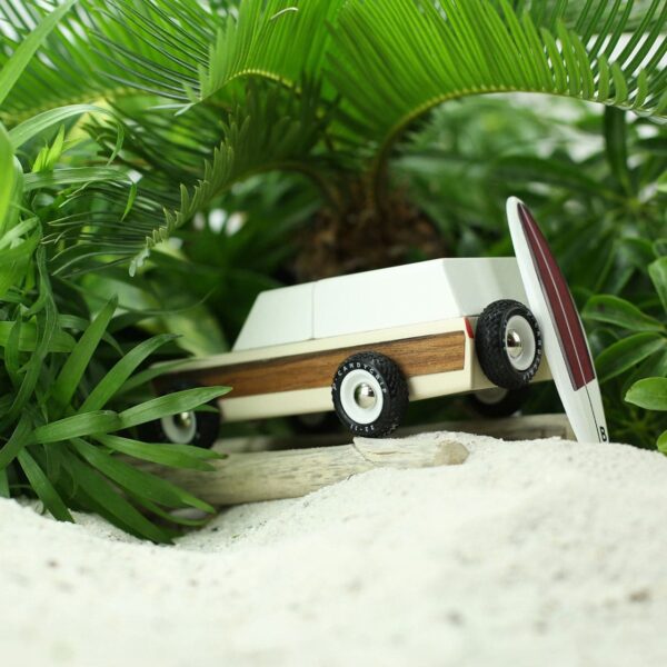 Candylab samochód drewniany Pioneer Yucatan